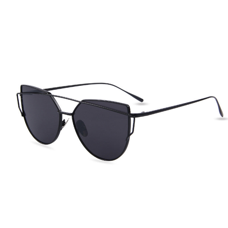 Flat Lens Cat Eye Sunglasses