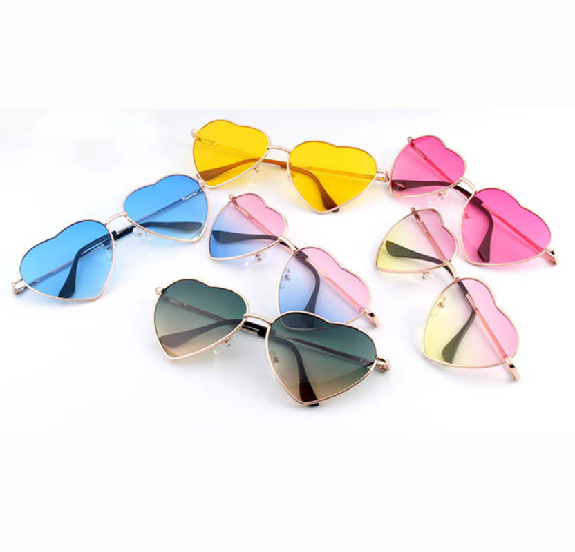 Reflective Heart Sunglasses